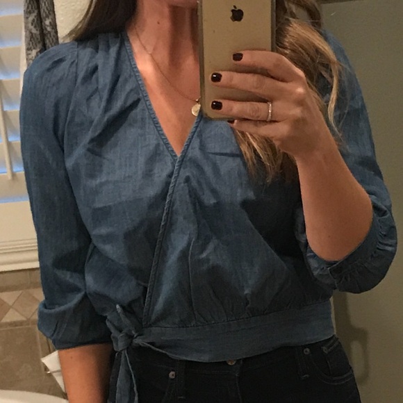 Madewell wrap Denim top - G7461- size small NWT - Picture 7 of 7